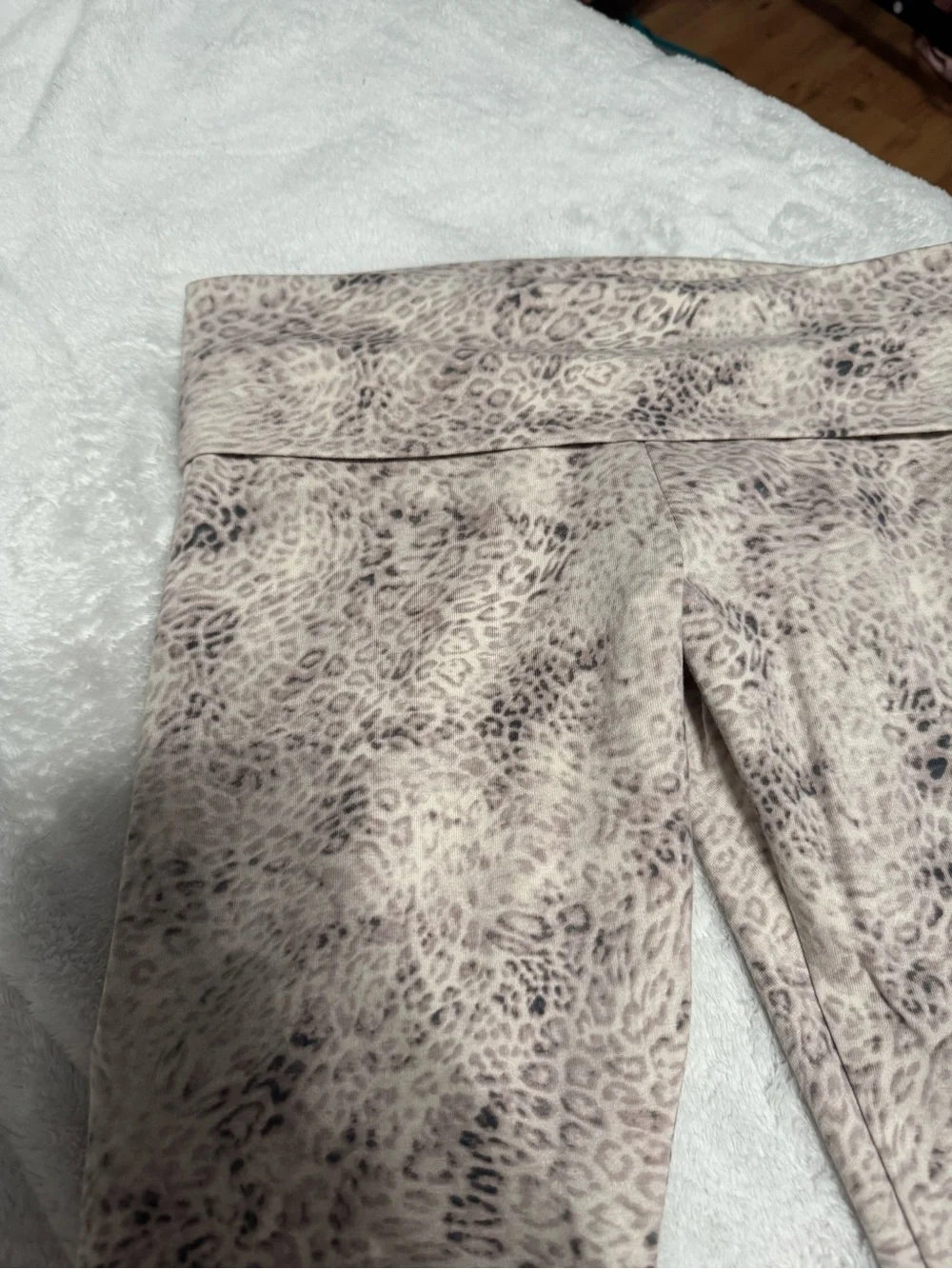 PINK fold over leopard leggings